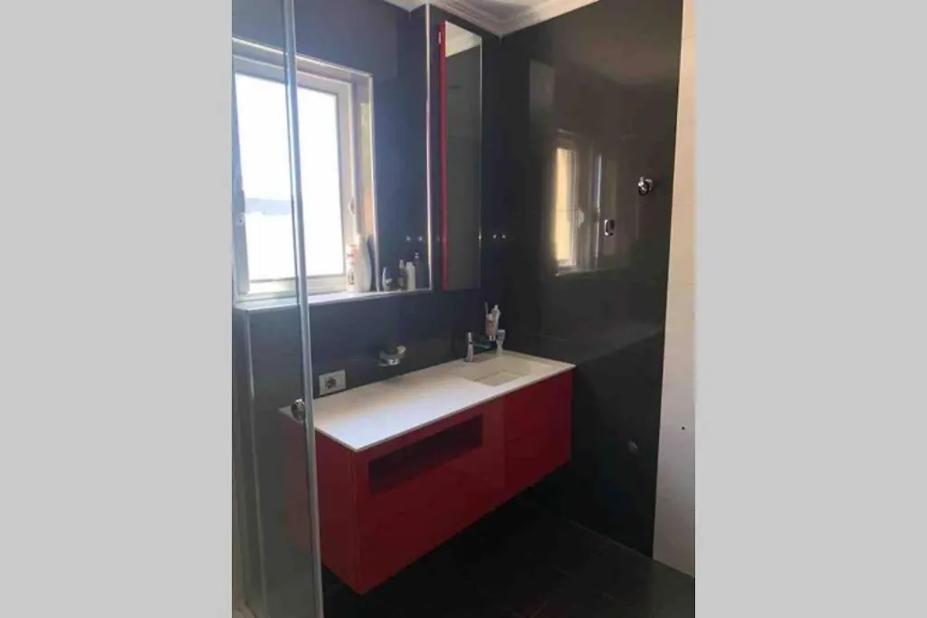 Apartamento Stunning Apartment, Stunning Views, All Comfort Sarandë