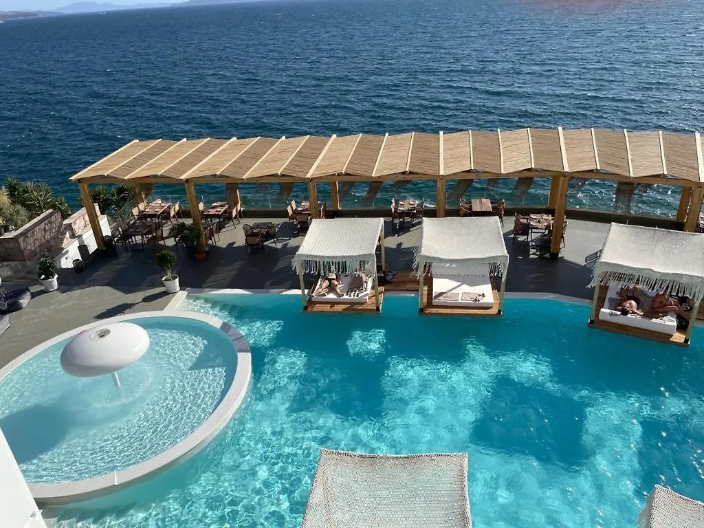 Stunning Apartment, Stunning Views, All Comfort Sarandë